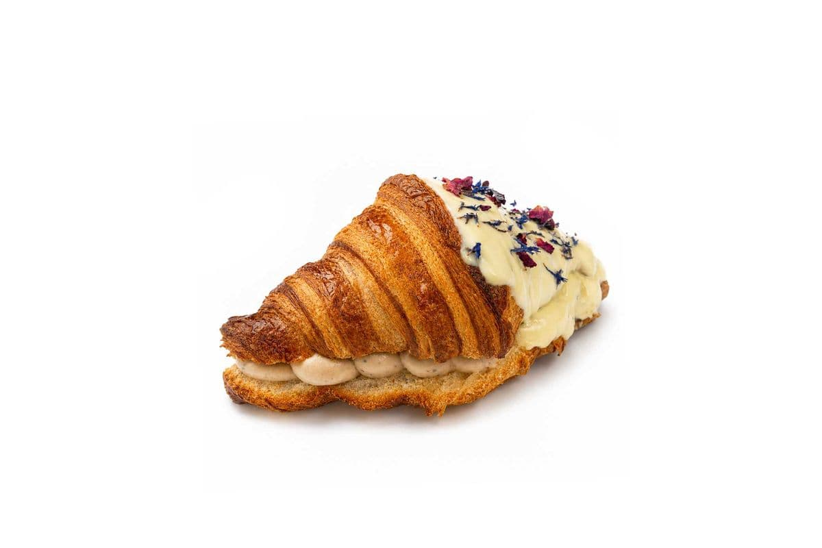 White Chocolate Earl Grey Croissant