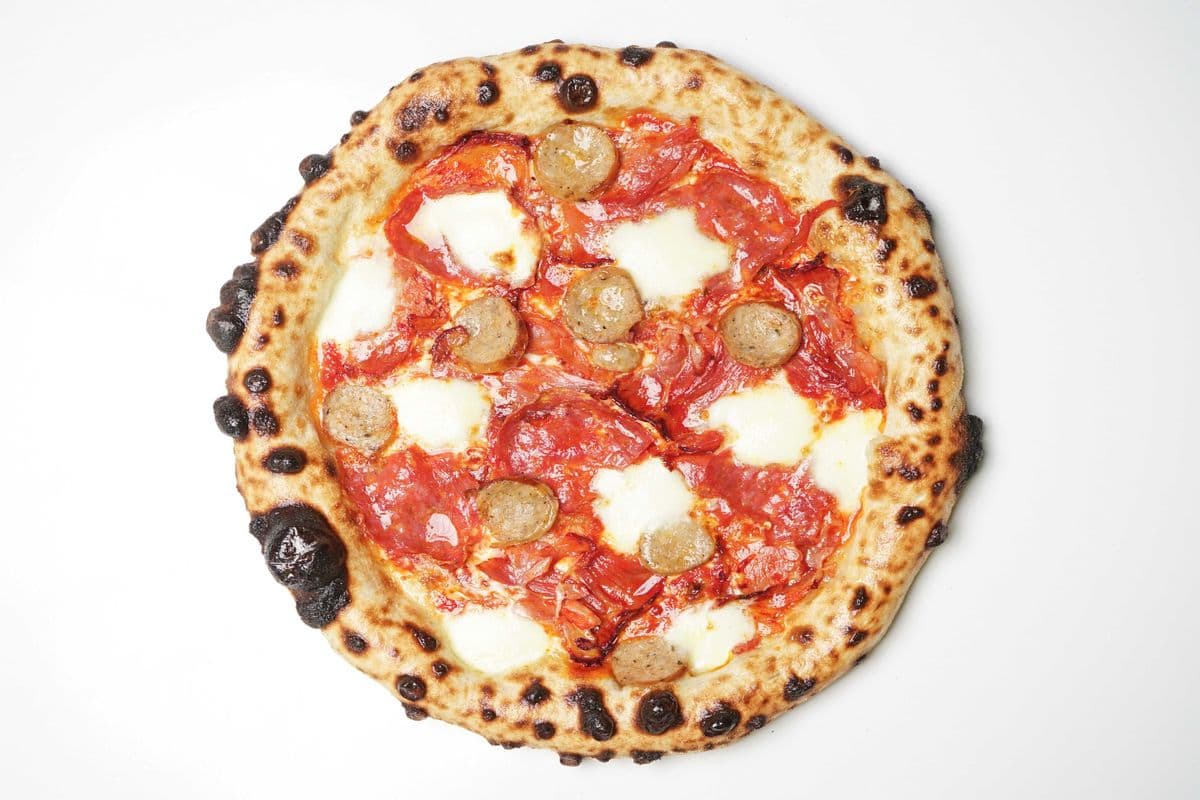 14" Calabria Pizza