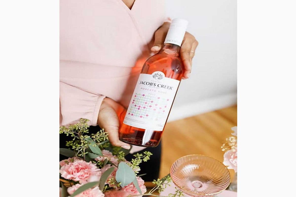 JACOB'S CREEK MOSCATO ROSE (1 x 750 ML)