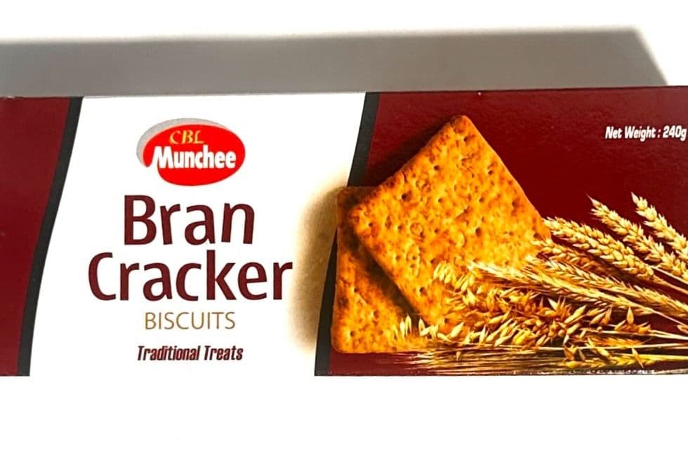 Munchee Plain Bran Crackers (240g)