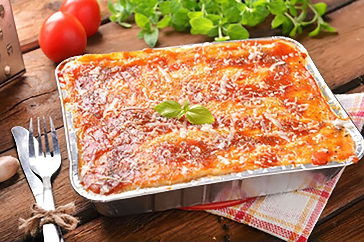 family-pack-home-made-baked-lasagna-(-6-7-people-)