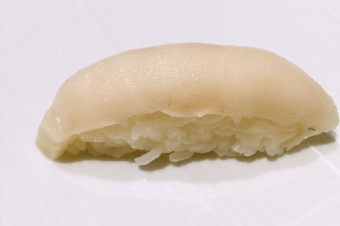 S04. Butterfish Sushi (2 pcs)