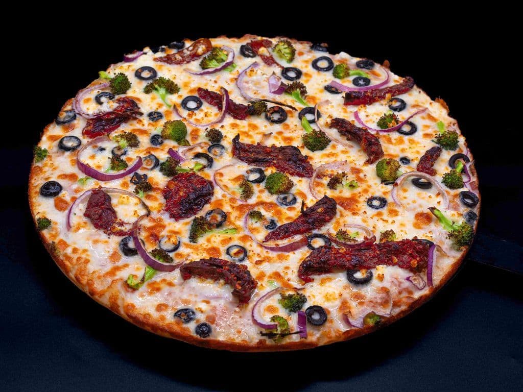 Classic Medium Mediterranean Veggie