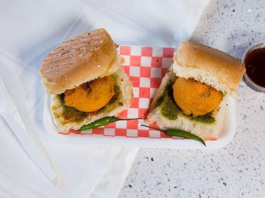Bombay Vada Pav (2PCs)