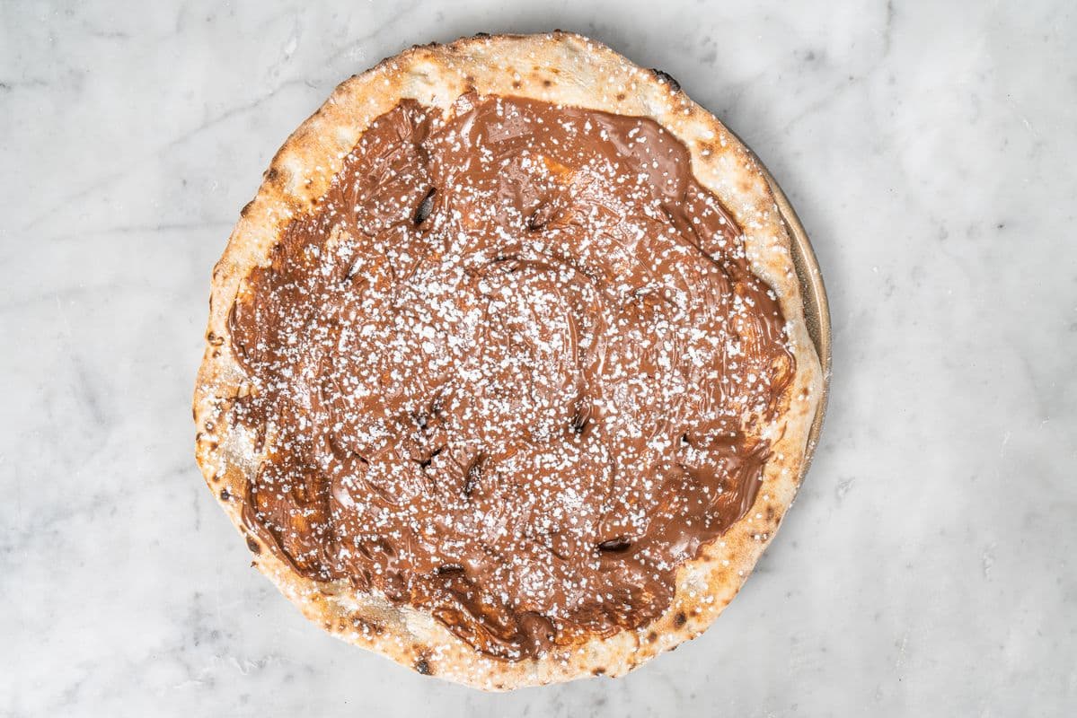Pizza choco-noisette / Choco-Hazelnut Pizza