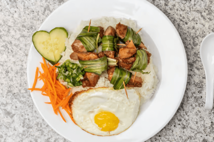40A. Grilled Chicken in Pandan Leaves, Fried Egg, and Rice - Com Ga La Dua, Hot Ga Opla