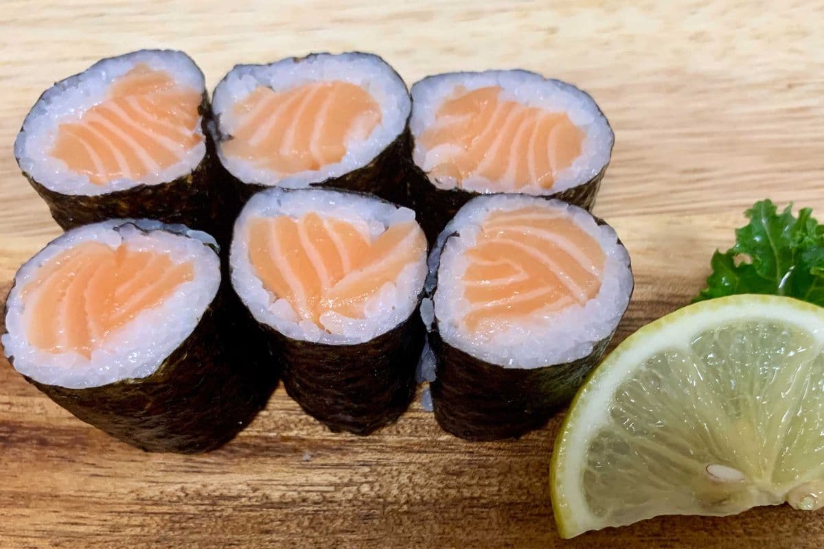 C08 Salmon Maki