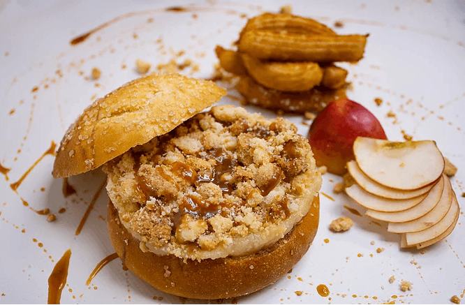 Crumble aux pommes et aux amandes / Apple Almond Crumble