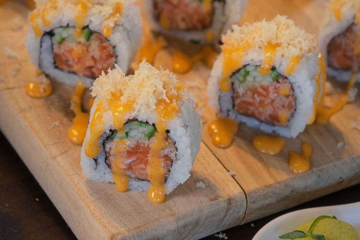 Spicy Salmon Roll