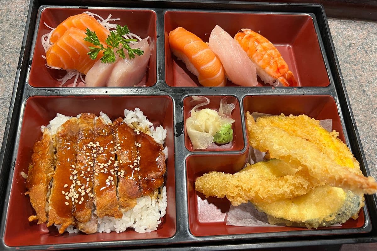 187. Box C (Chicken)