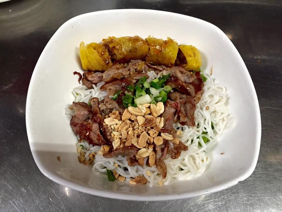 219. Grilled Beef and Spring Roll with Vermicelli and Vegetable