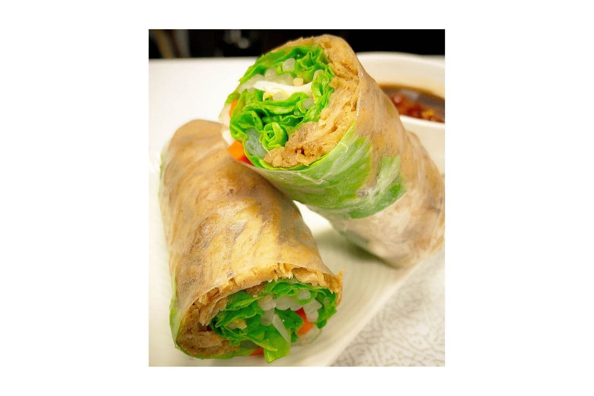 A7. Deep Fried Tofu Salad Roll (Veggie)