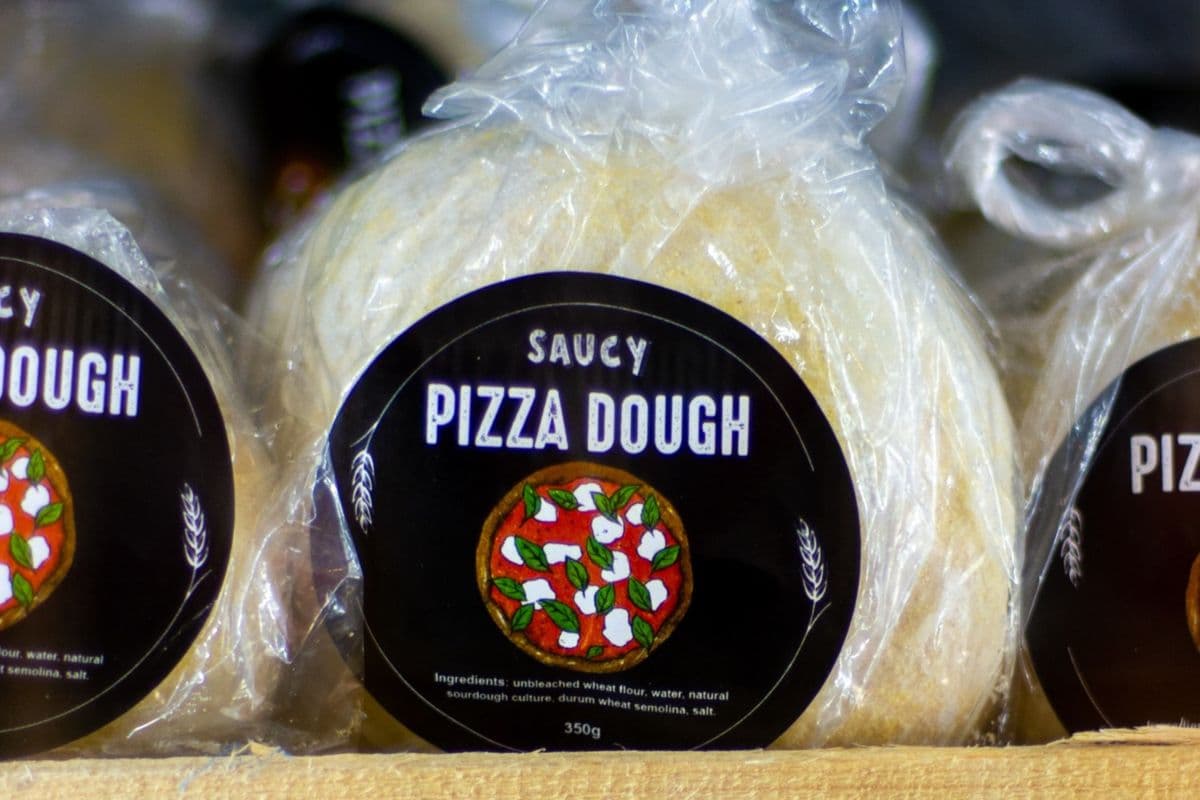 Fresh 00 Sourdough Pizza Dough (Vegan)