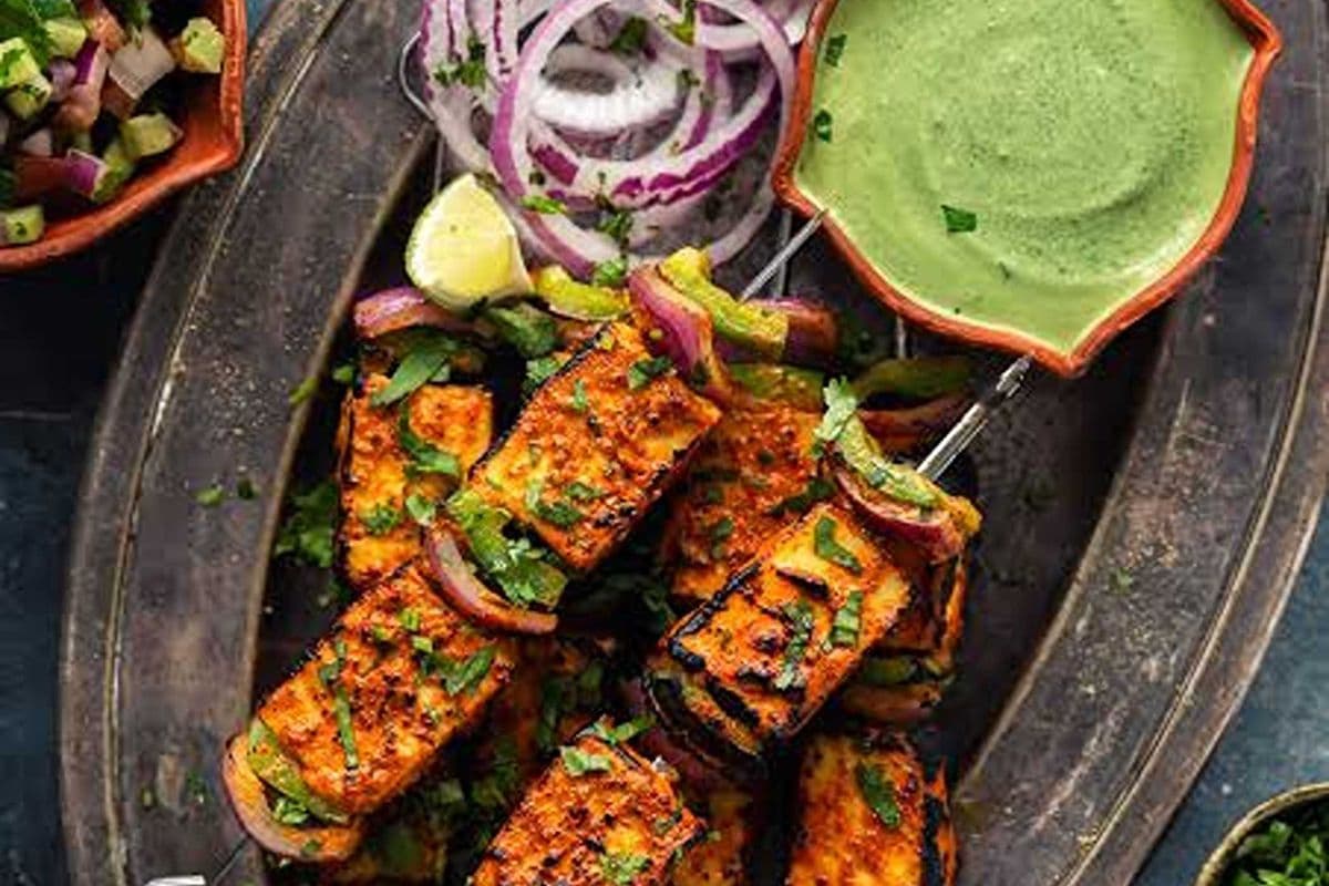 Achaari Paneer Tikka (TANDOORI )