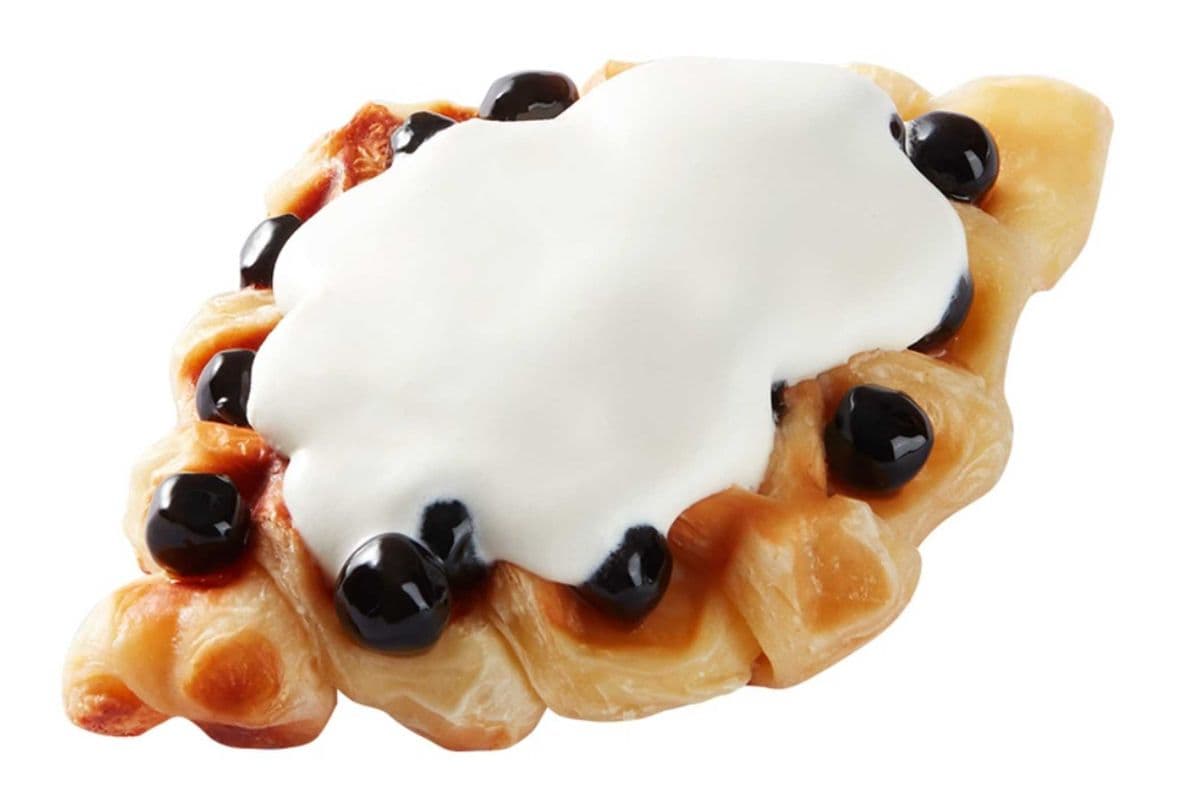 Milk Foam Croffle with Pearl (541 Cal)