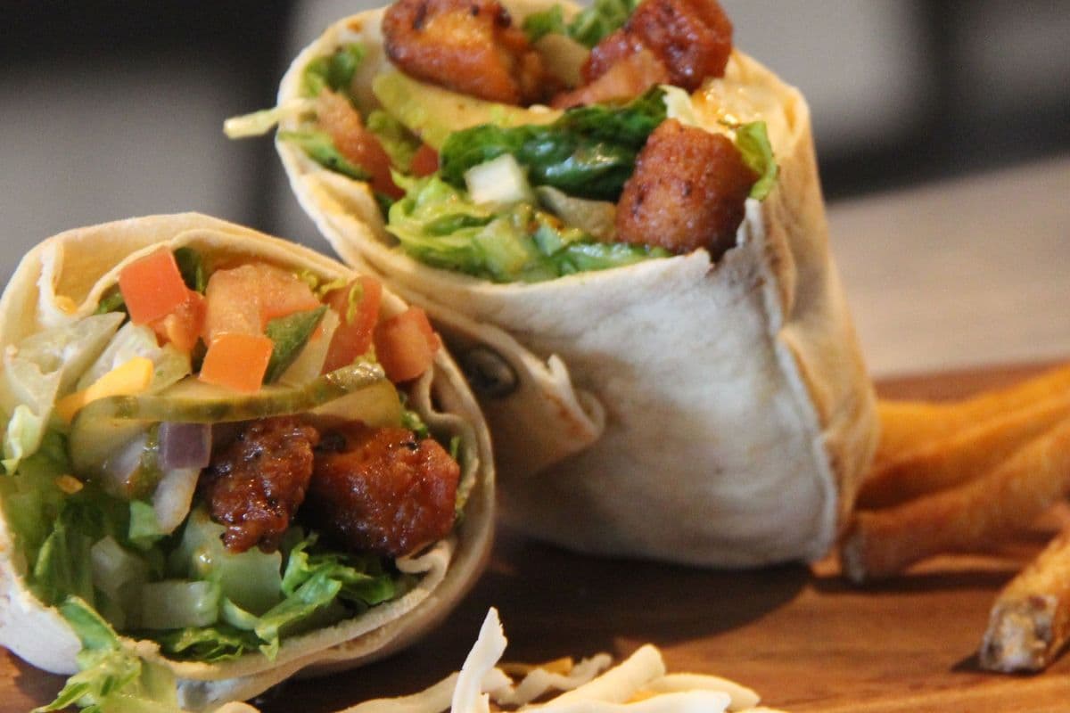 Buffalo Chicken Pita