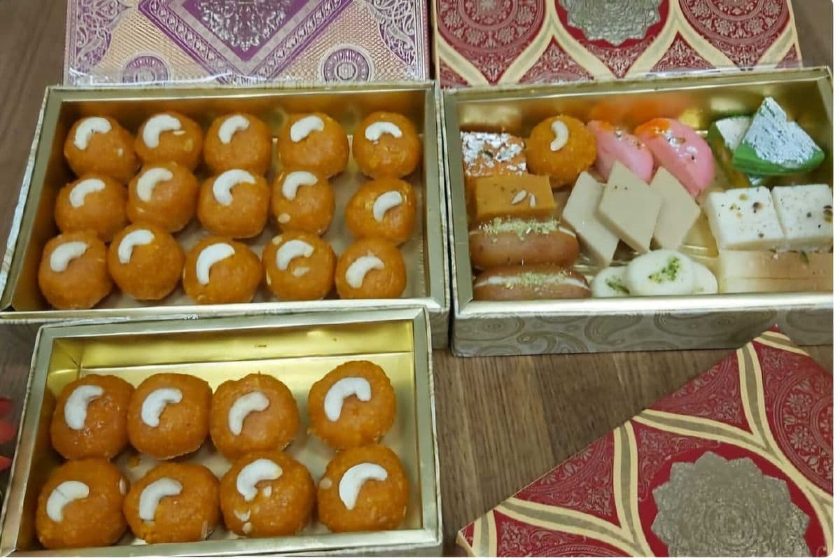 Assorted Sweets (1 LB)