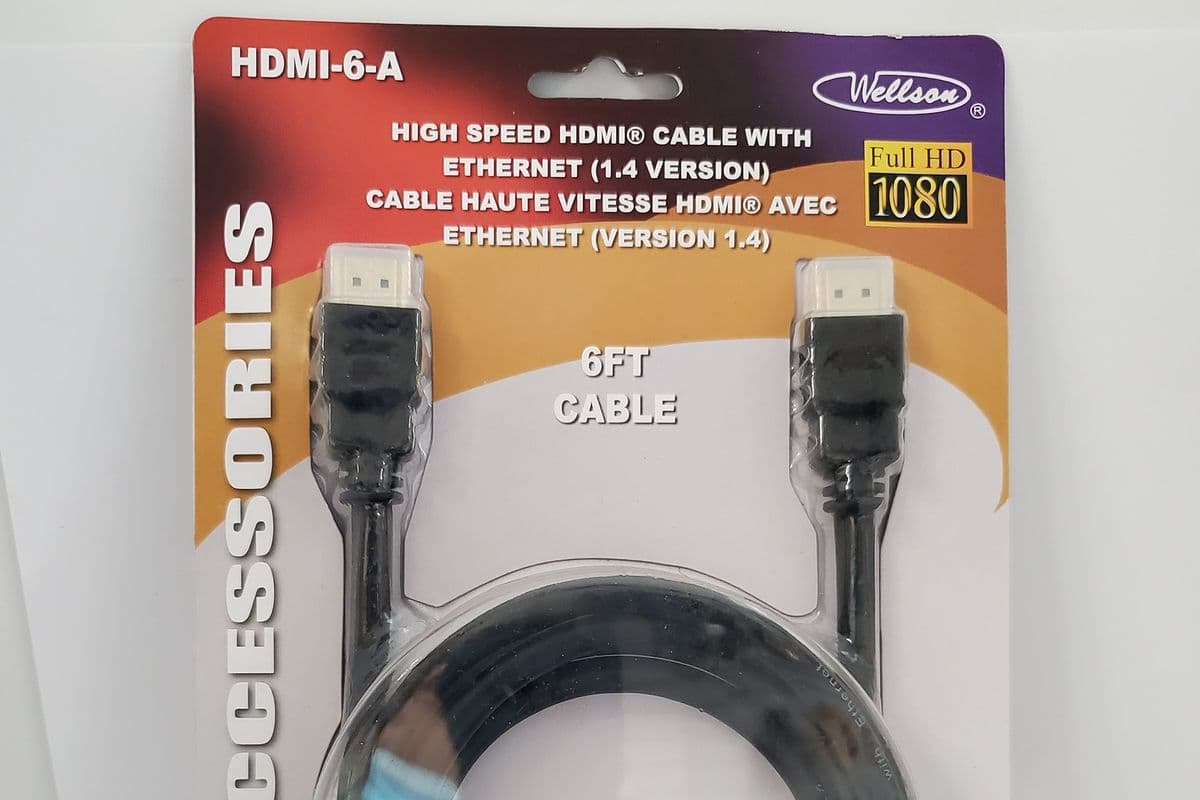 HDMI Cable (1 pcs)