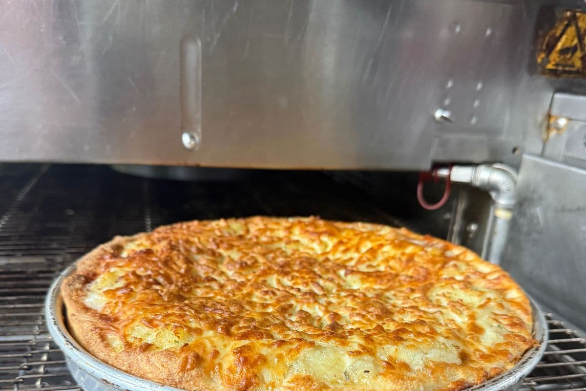 Canadian Pizza