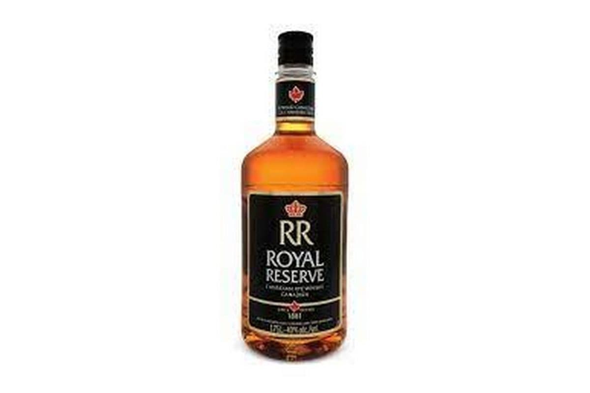 Royal Reserve Whisky (750 ml) (1 x 750ML)