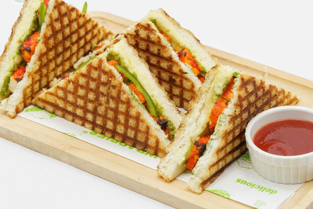 Junglee Sandwich
