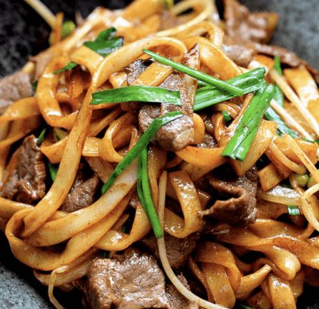 M3. Stir Fried Thick Rice Noodles
