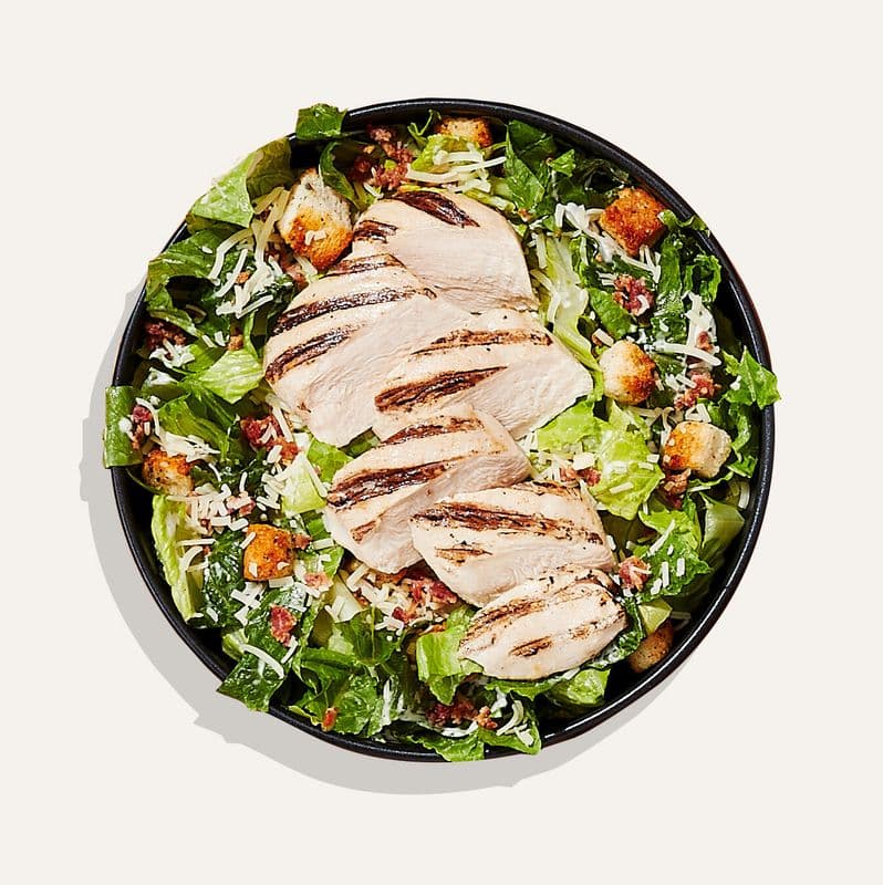 Salade César au poulet grillé / Grilled chicken Caesar salad