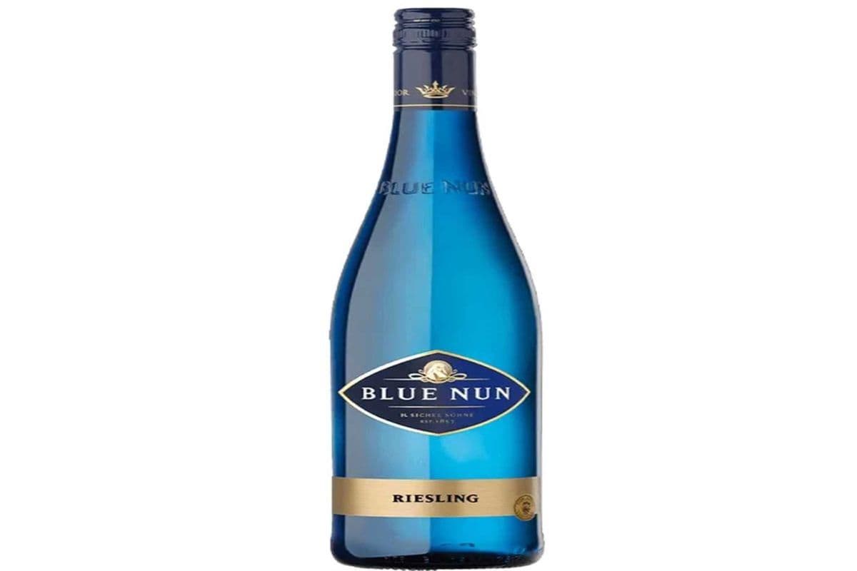 Blue Nun Reisling (1 x 750 ml)