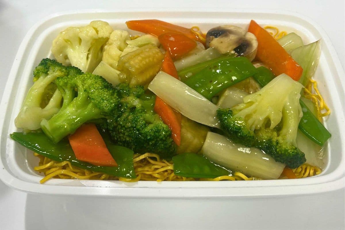 Mixed Greens Chow Mein