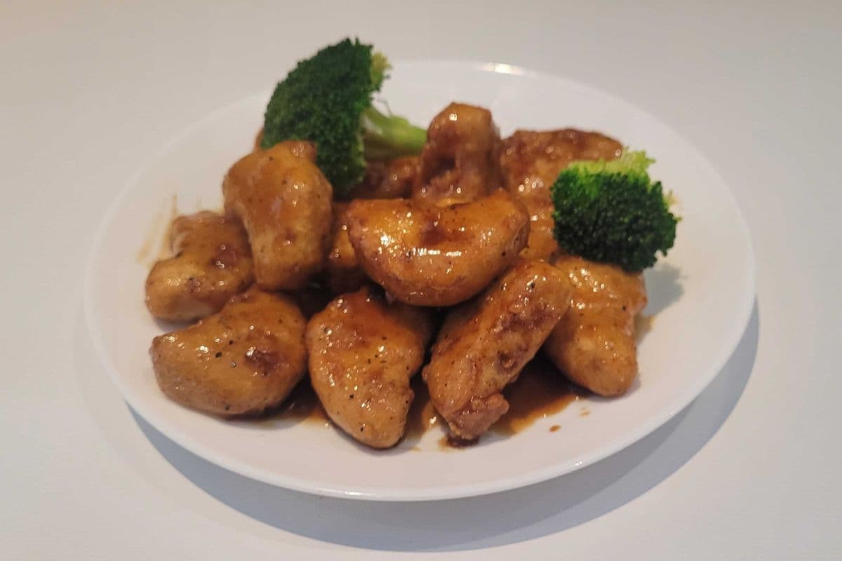 Vegan General Tso's Chicken (16 oz.)