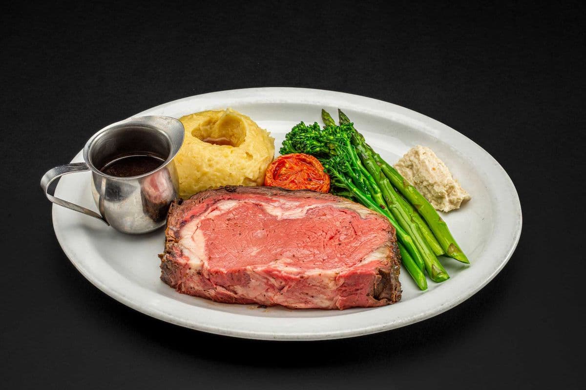Famous Smugglers AAA Prime Rib (A Smuggler’s Tradition)
