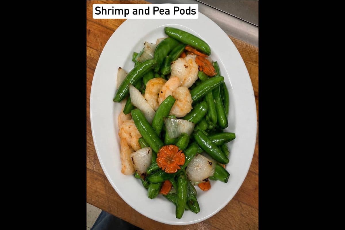 Pan-Fried Shrimp and Pea Pods