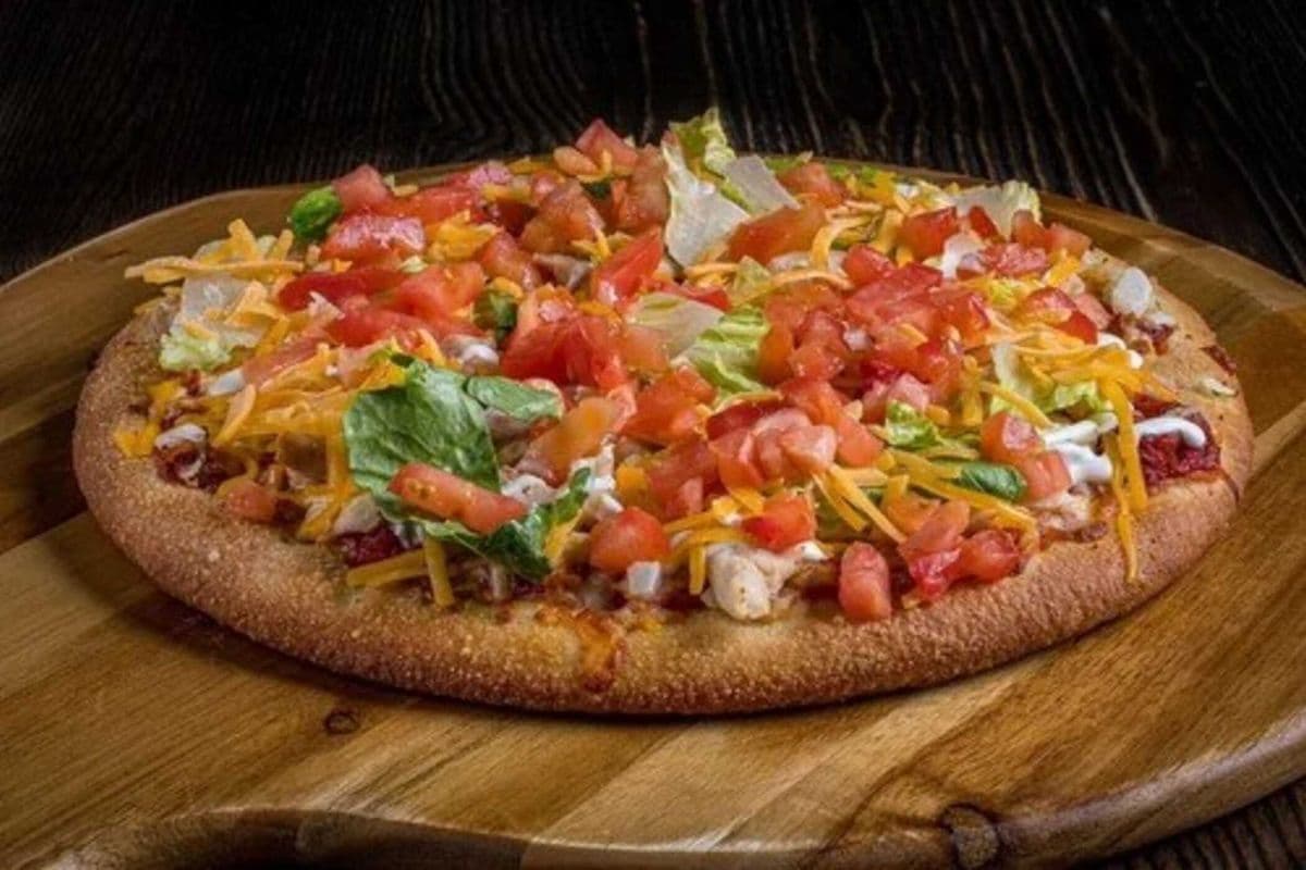 14" Chicken Taco Pizza