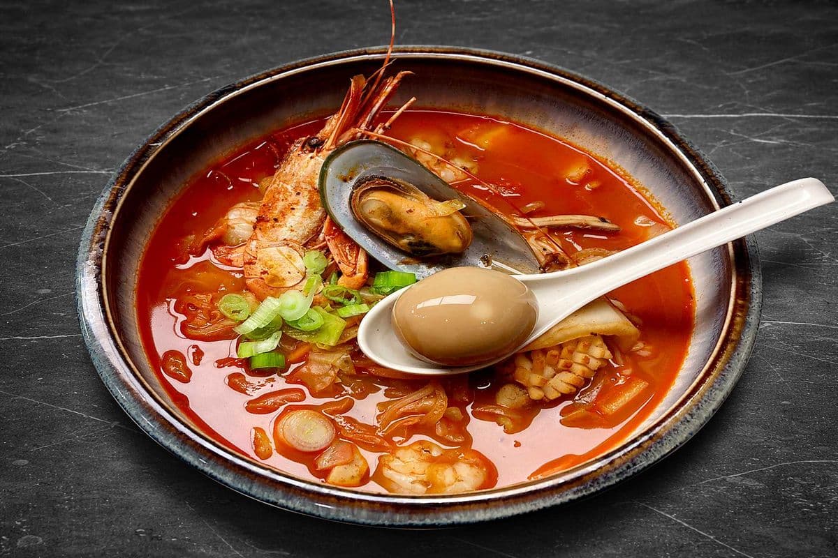 Karai Seafood Ramen (spicy)