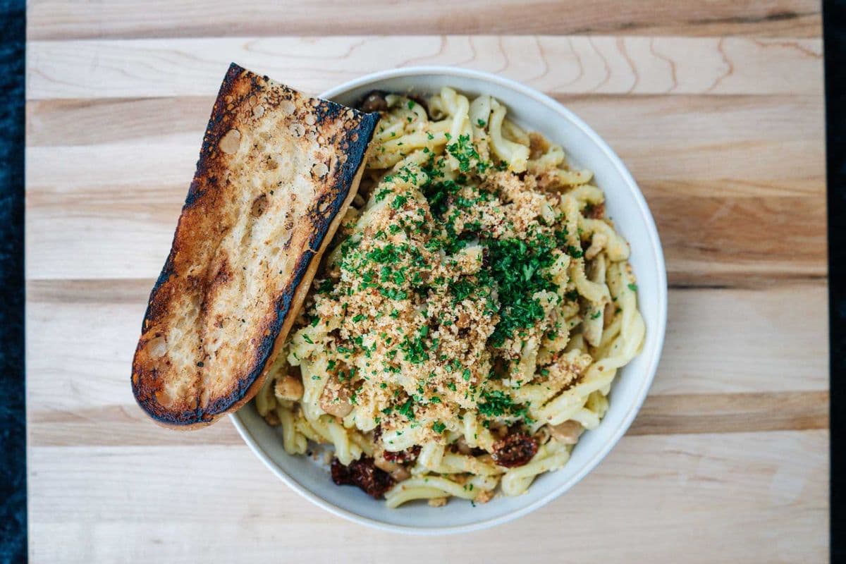 MUSHROOM PASTA