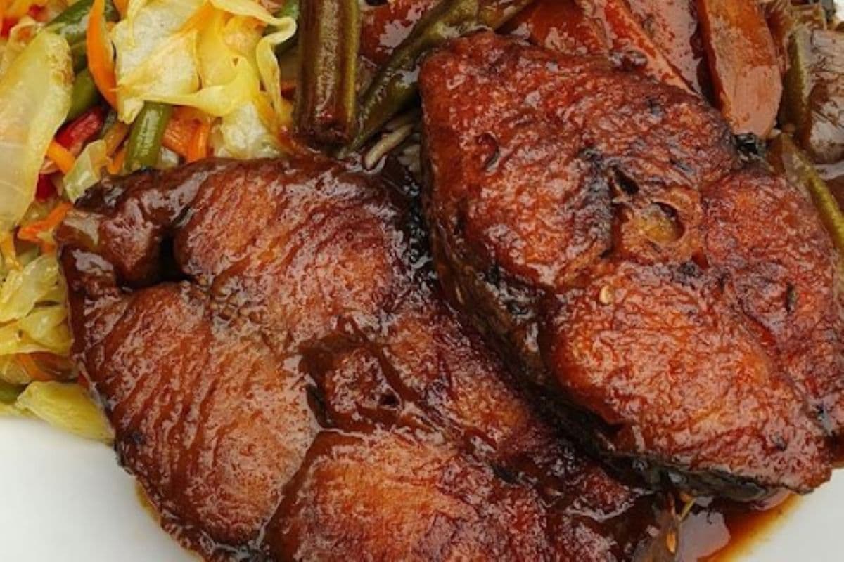 Brown Stew King Fish