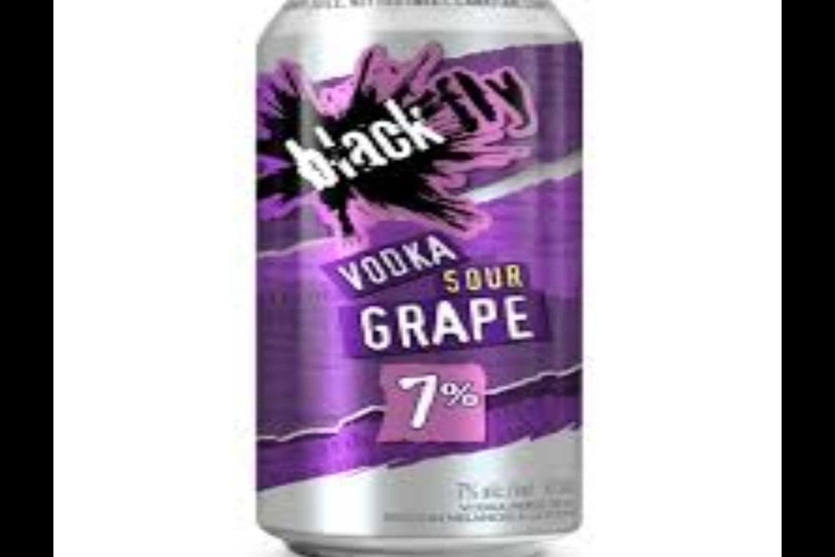 Black Fly Sour Grape (473 ml Can) (1 x 473 ML )