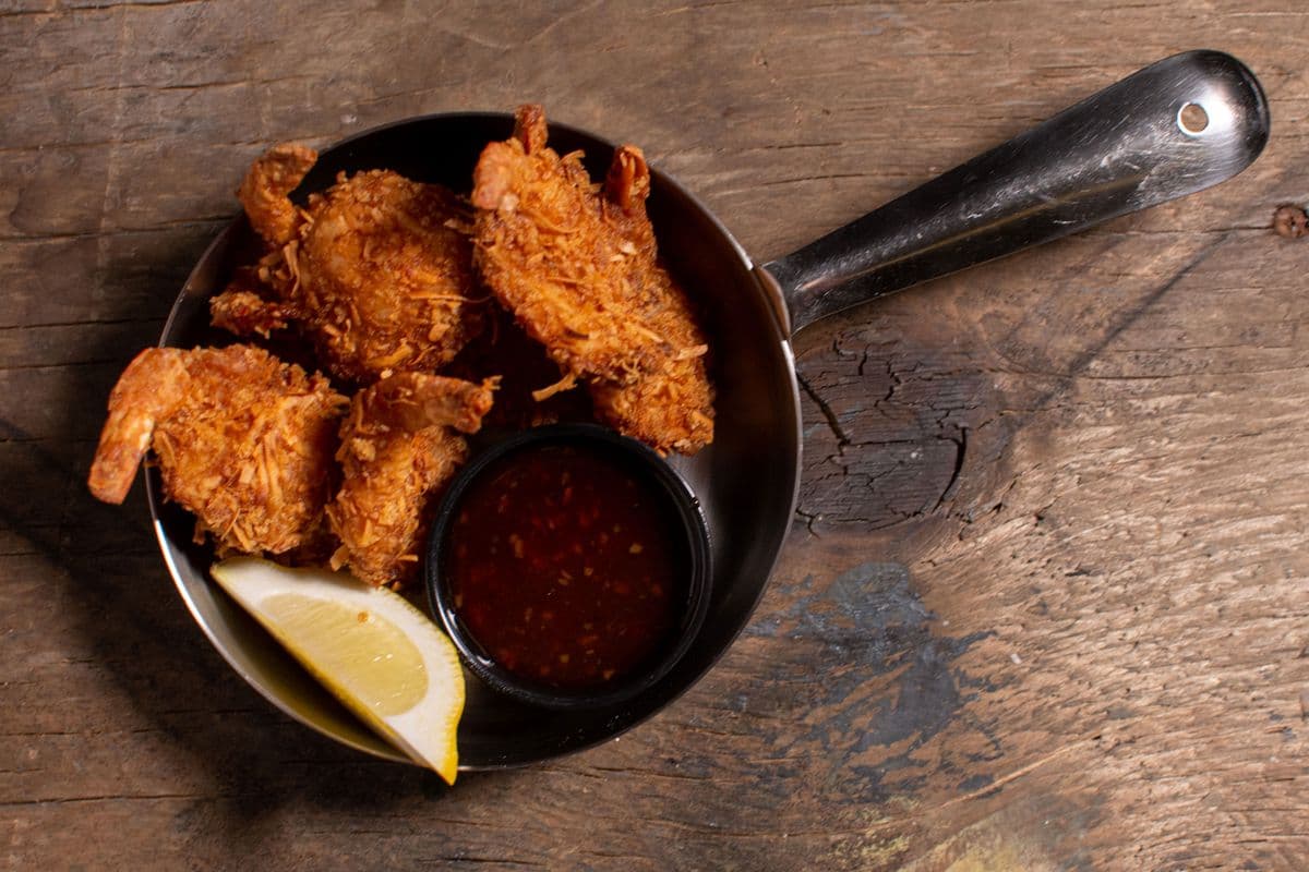 Crispy Coconut Shrimp (6 pcs)