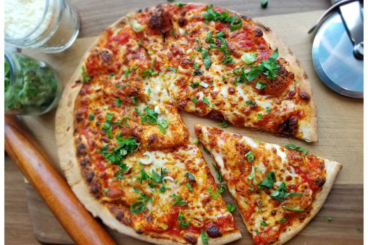 16" pizza extra grande napolitaine / 16" Extra Large Neapolitan Pizza