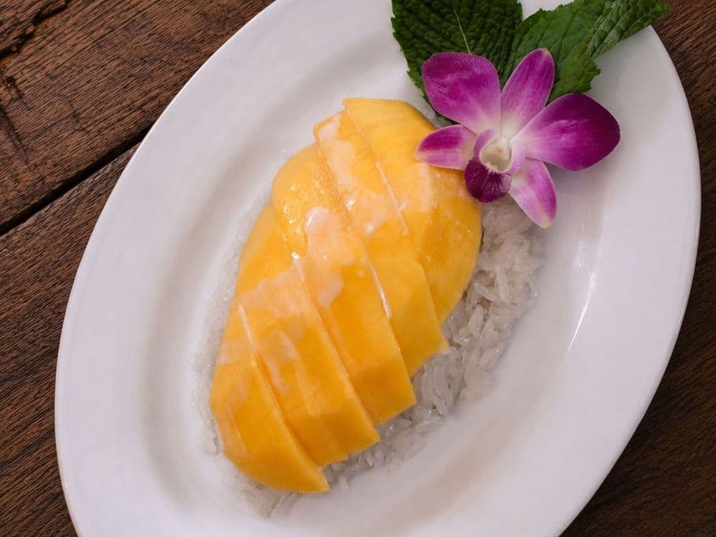 MANGO STICKY RICE / RIZ COLLANT À LA MANGUE