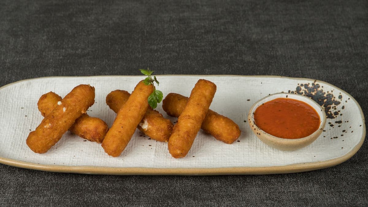 Mozzarella Sticks
