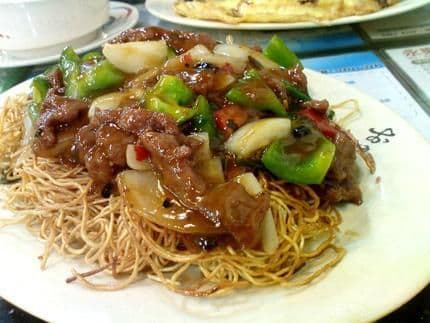 Beef in Black Bean Sauce Chow Mein / 豉椒牛肉炒麵.*