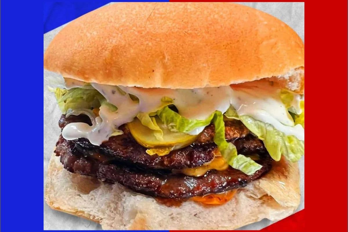 Double Cheeseburger