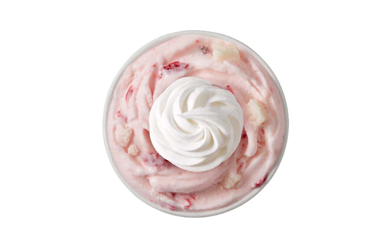 NEW! Strawberry Angel Food Cake Blizzard® Treat