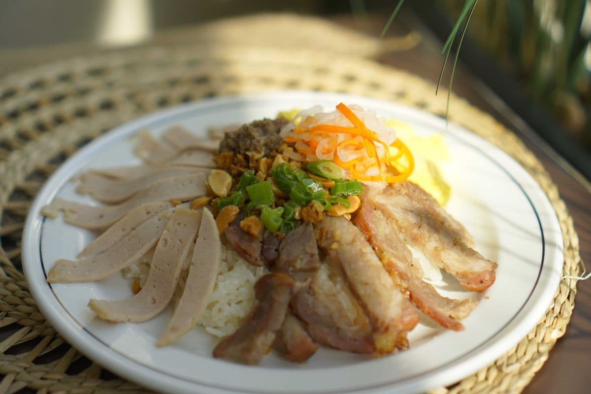 B10. Savory Sticky Rice / Xôi Mặn