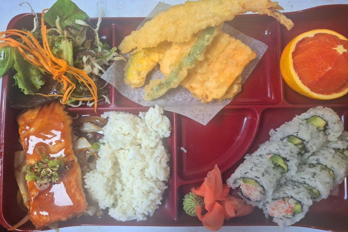 Lunch Box C - Salmon