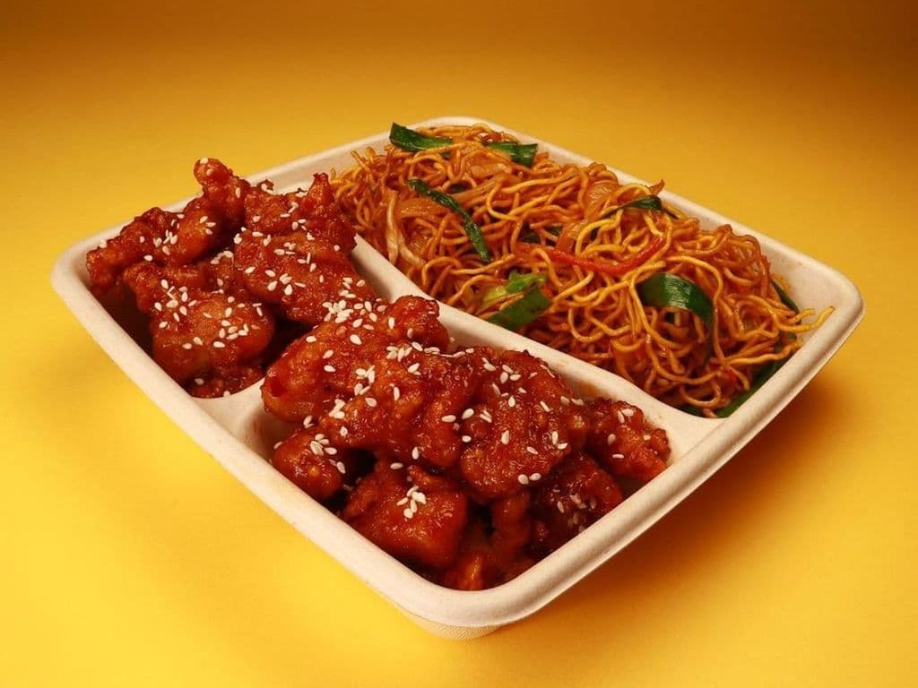 ENTRÉE + SIDE MEAL