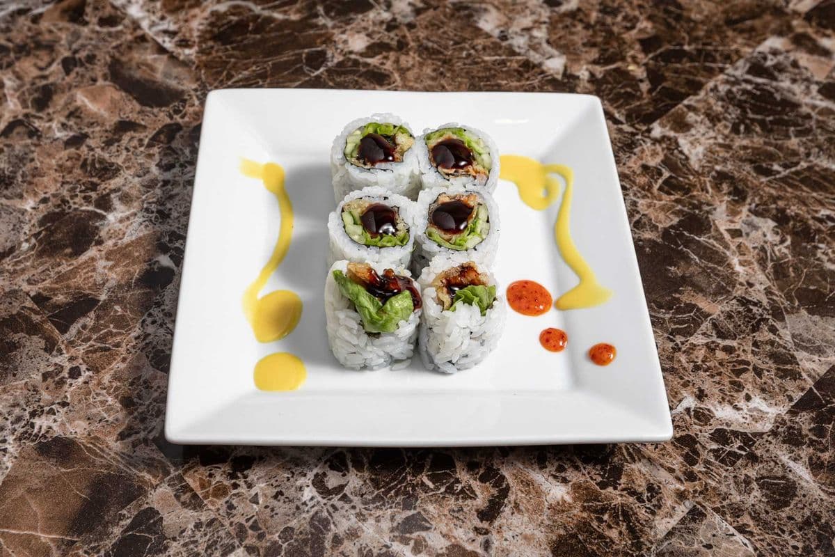 Flying Eel Tempura Roll (6 pcs)