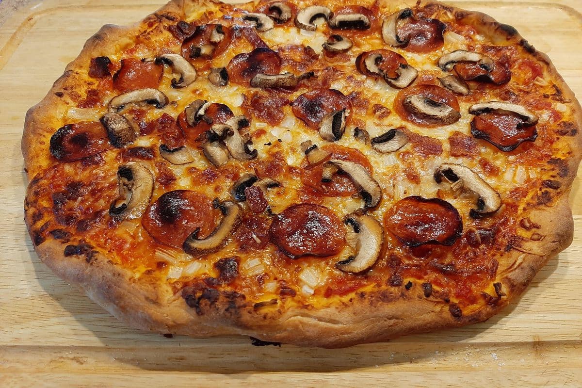 Pepperoni and Mushroom Big Love Pizza