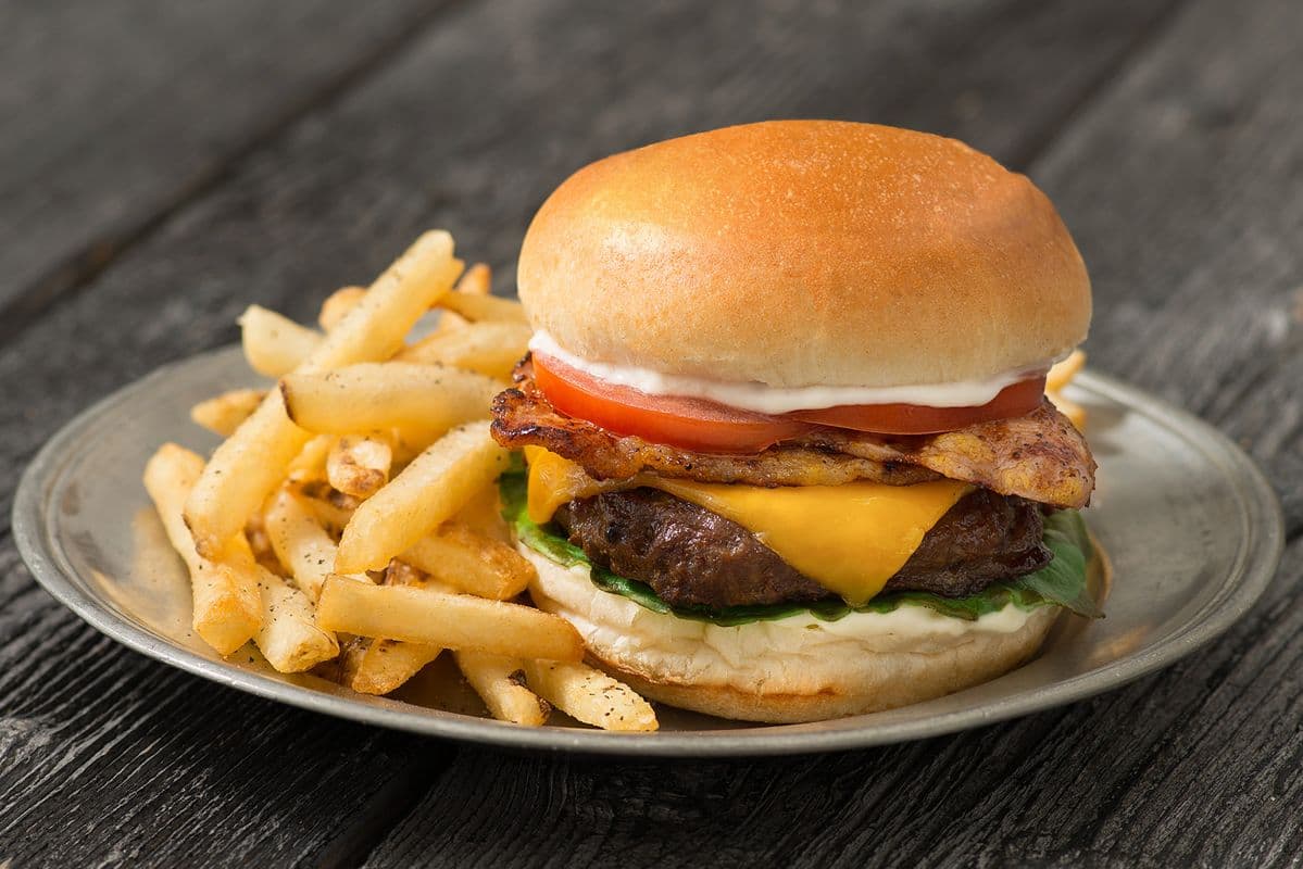Canadian Burger EH!